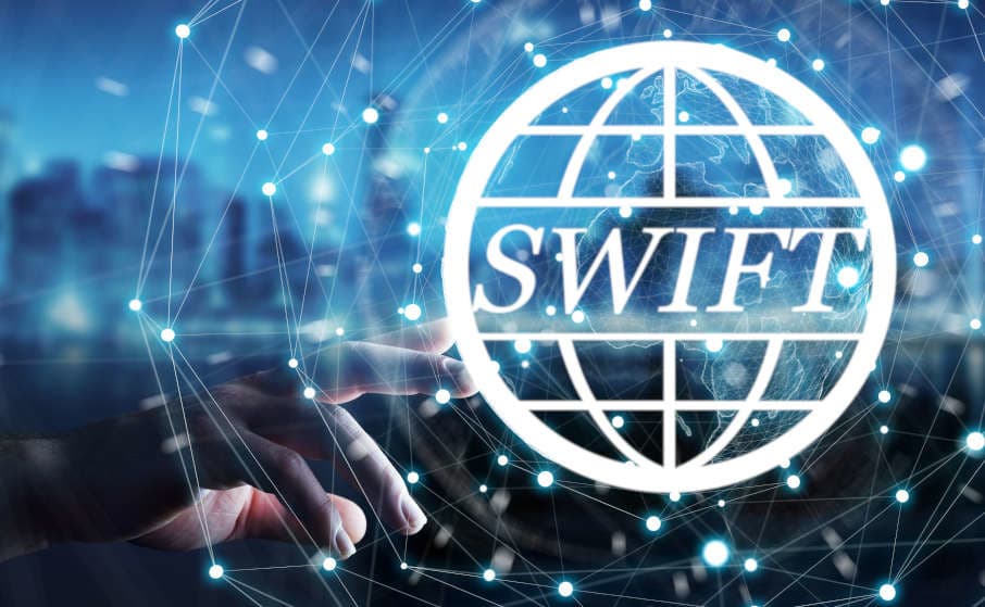 SWIFT rəsmisi ödəniş sistemlərində əsas problemləri açıqlayıb