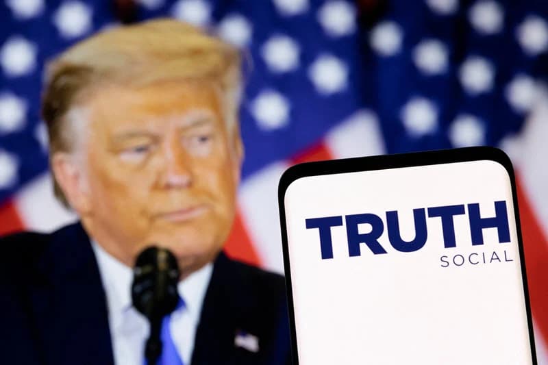 Tramp Media Truth Social platformasının ayrıca şirkətə çevrilməsi planından imtina edib