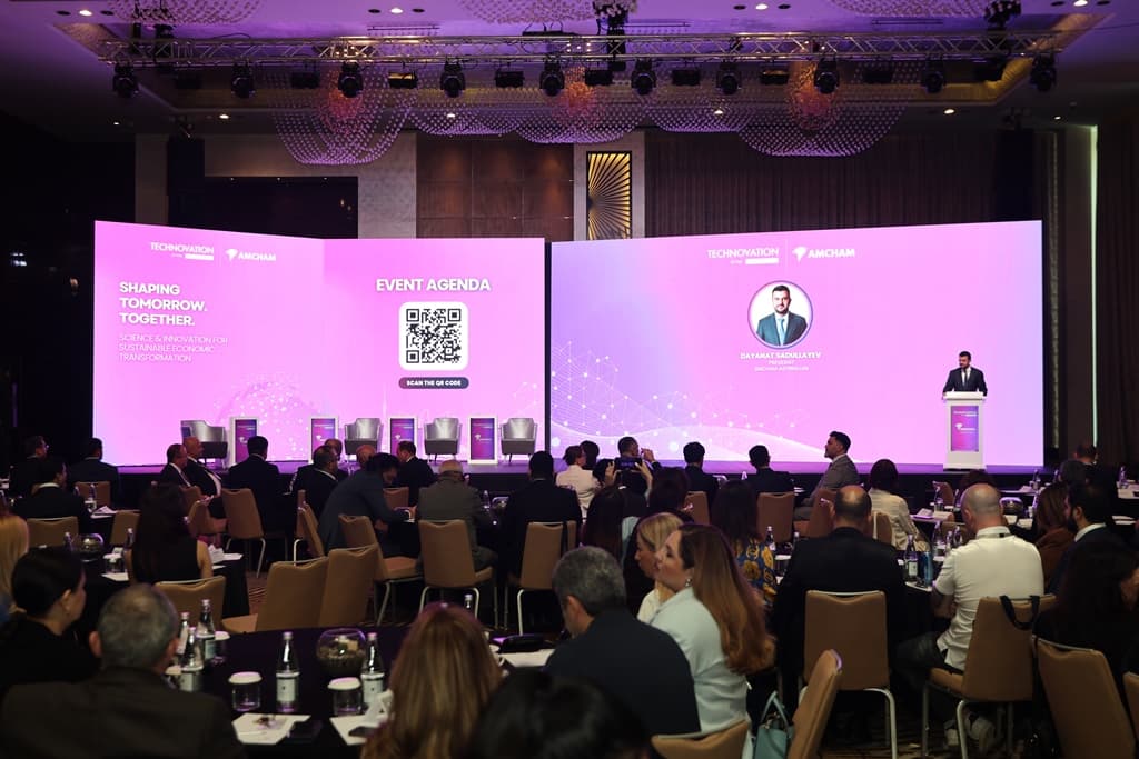 AmCham Azərbaycan “Dayanıqlılıq və Enerji Transformasiyası” mövzusunda “Technovation by PMI” Forumuna həmtəşkilatçılıq edib