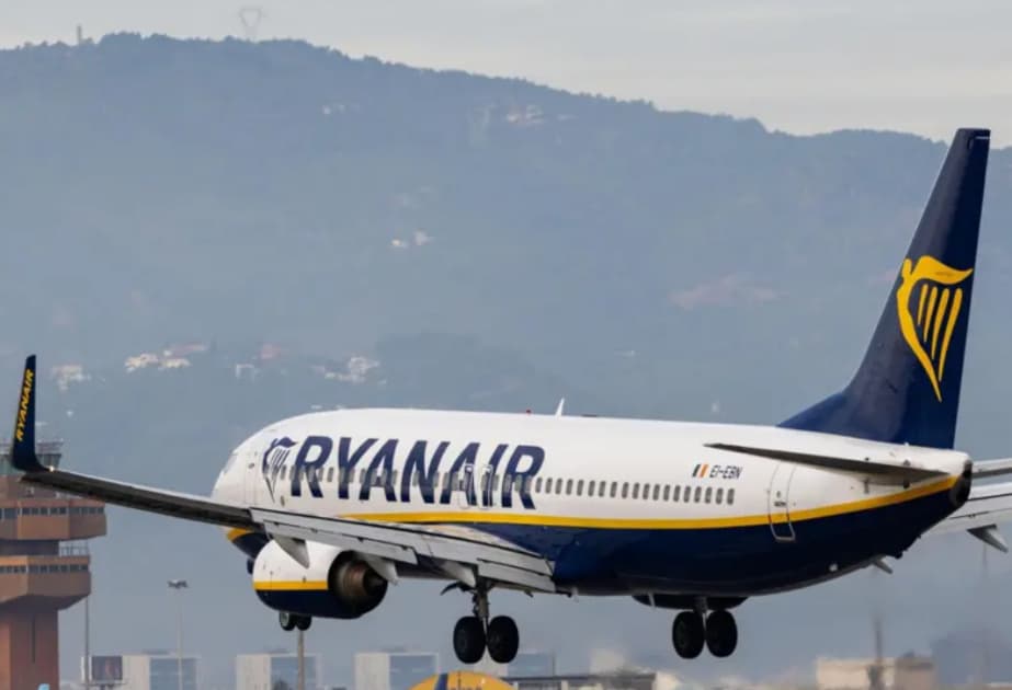 Böyük Britaniyada “Ryanair” ilə bağlı araşdırma başlanıb