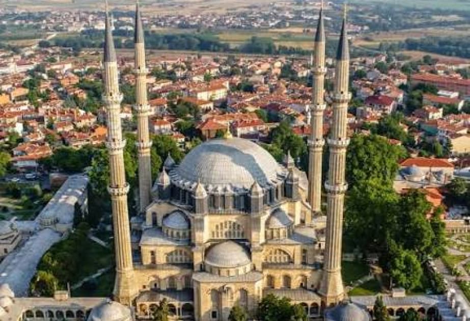 Səlimiyə camisi bərpadan sonra yenidən istifadəyə verilib