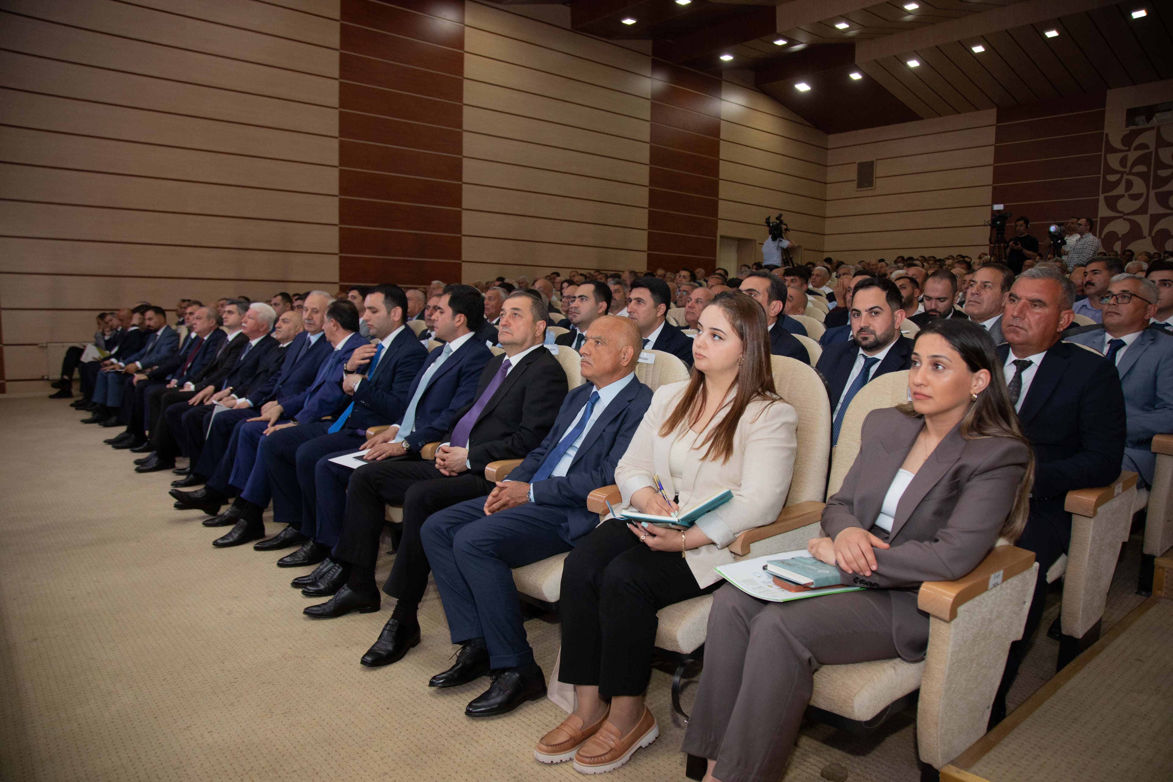 Lənkəranda aqrar sahənin inkişafına dair 2026–2030 Dövlət Proqramı müzakirə olunub — 14
