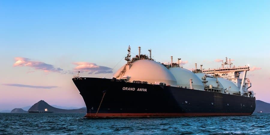 Yaponiyada LNG idxalı son 24 ilin minimumuna enib