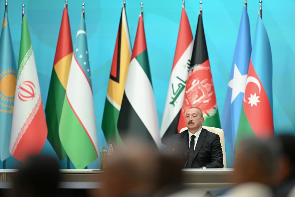 Prezident İlham Əliyevin iştirakı ilə Bakıda İslam İnkişaf Bankı Qrupunun 2026-cı il üzrə İllik Toplantılarının açılış mərasimi keçirilib - Şəkil 19