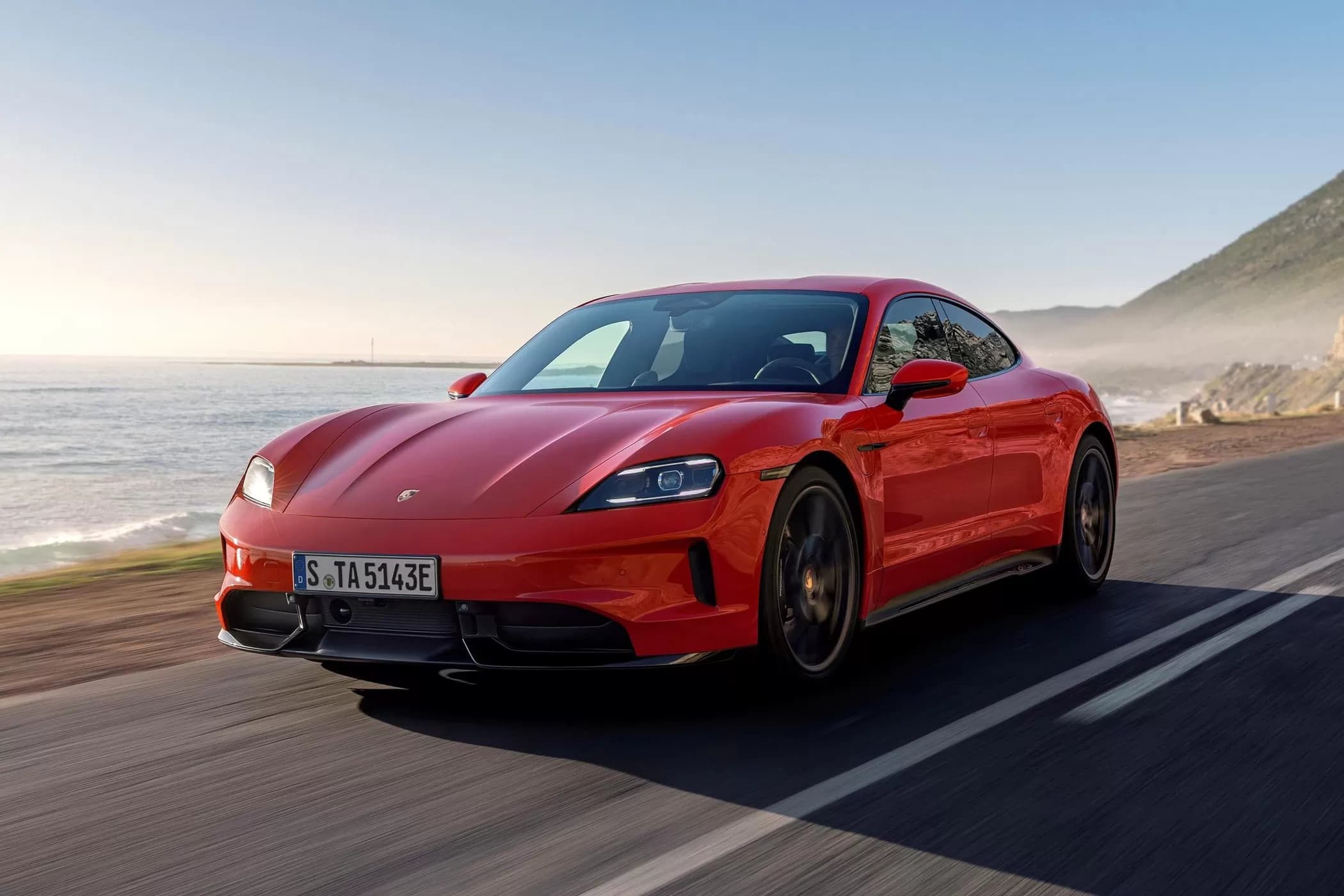 Porsche Taycan üçün süni sürət qutusu və “virtual” takometr təqdim olunub