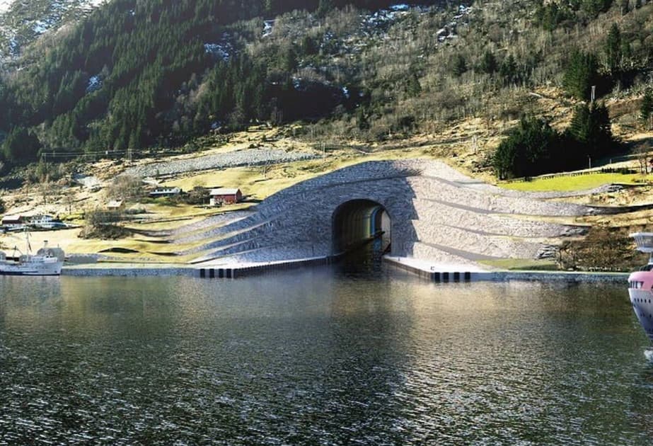 Norveç dünyada ilk tammiqyaslı gəmi tunelini inşa edir