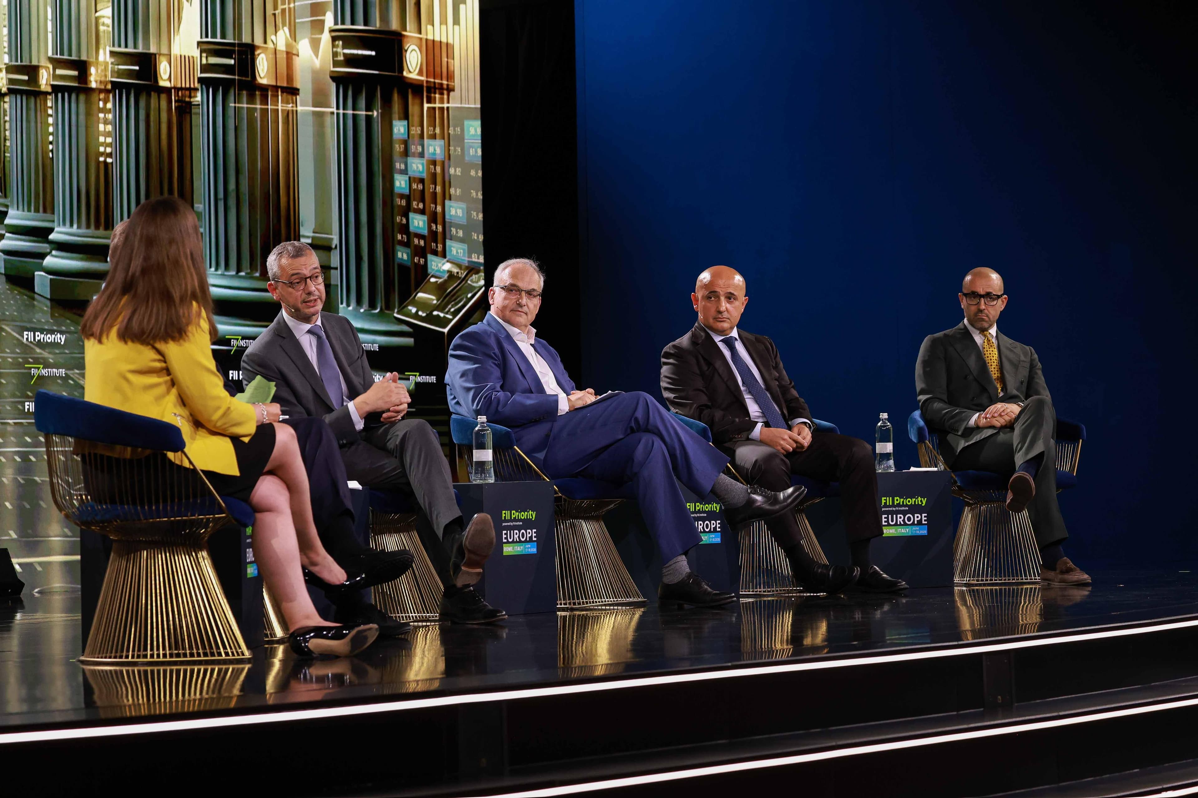 ARDNF-nin İcraçı direktoru Romada keçirilən FII Priority Europe Forumunda iştirak edib