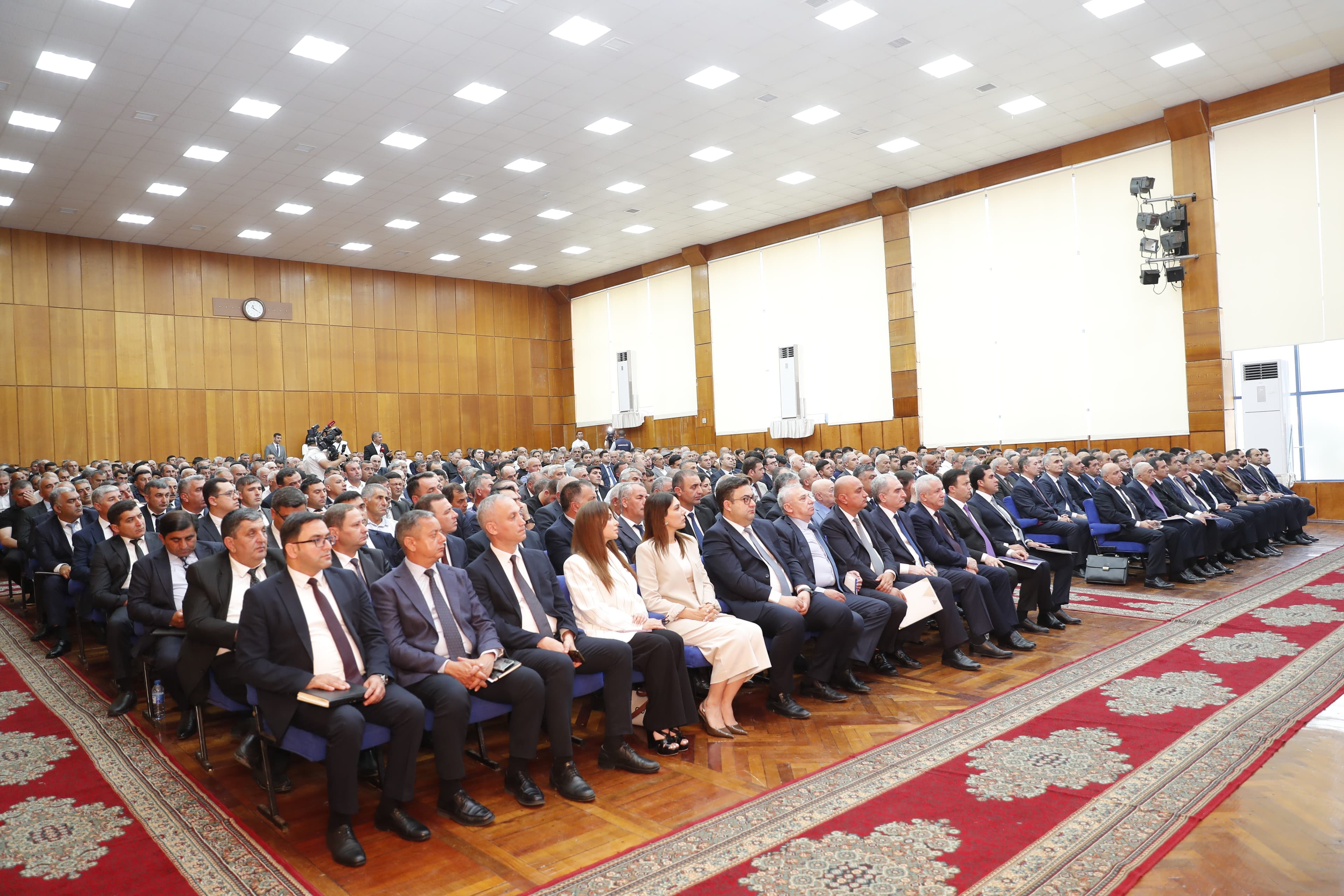Şəmkirdə aqrar sahədə yeni Dövlət Proqramının müzakirəsi ilə bağlı regional müşavirə keçirilib — 3