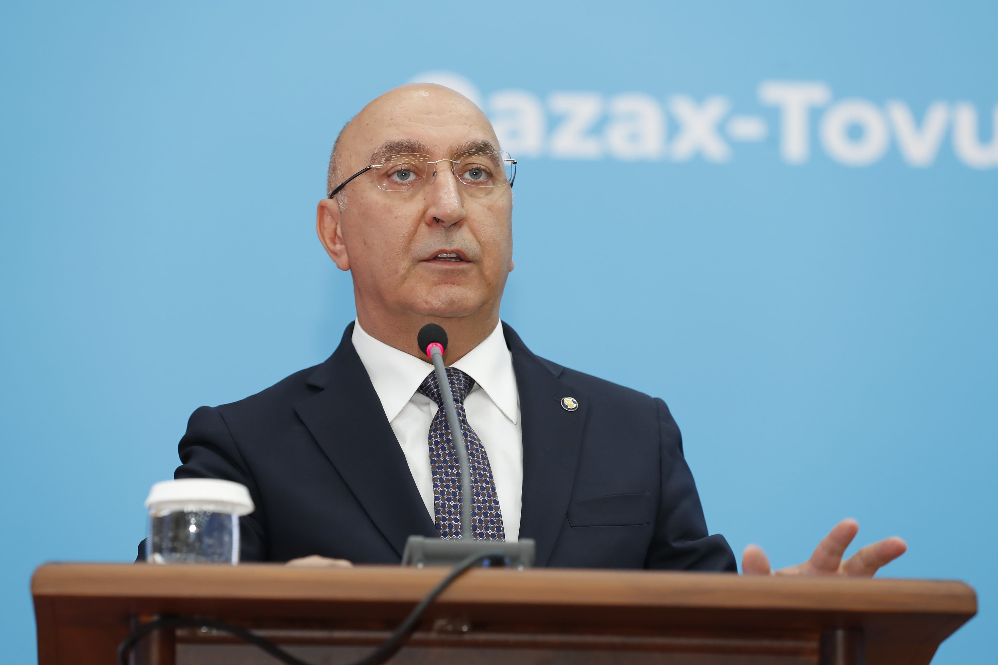 Şəmkirdə aqrar sahədə yeni Dövlət Proqramının müzakirəsi ilə bağlı regional müşavirə keçirilib — 12