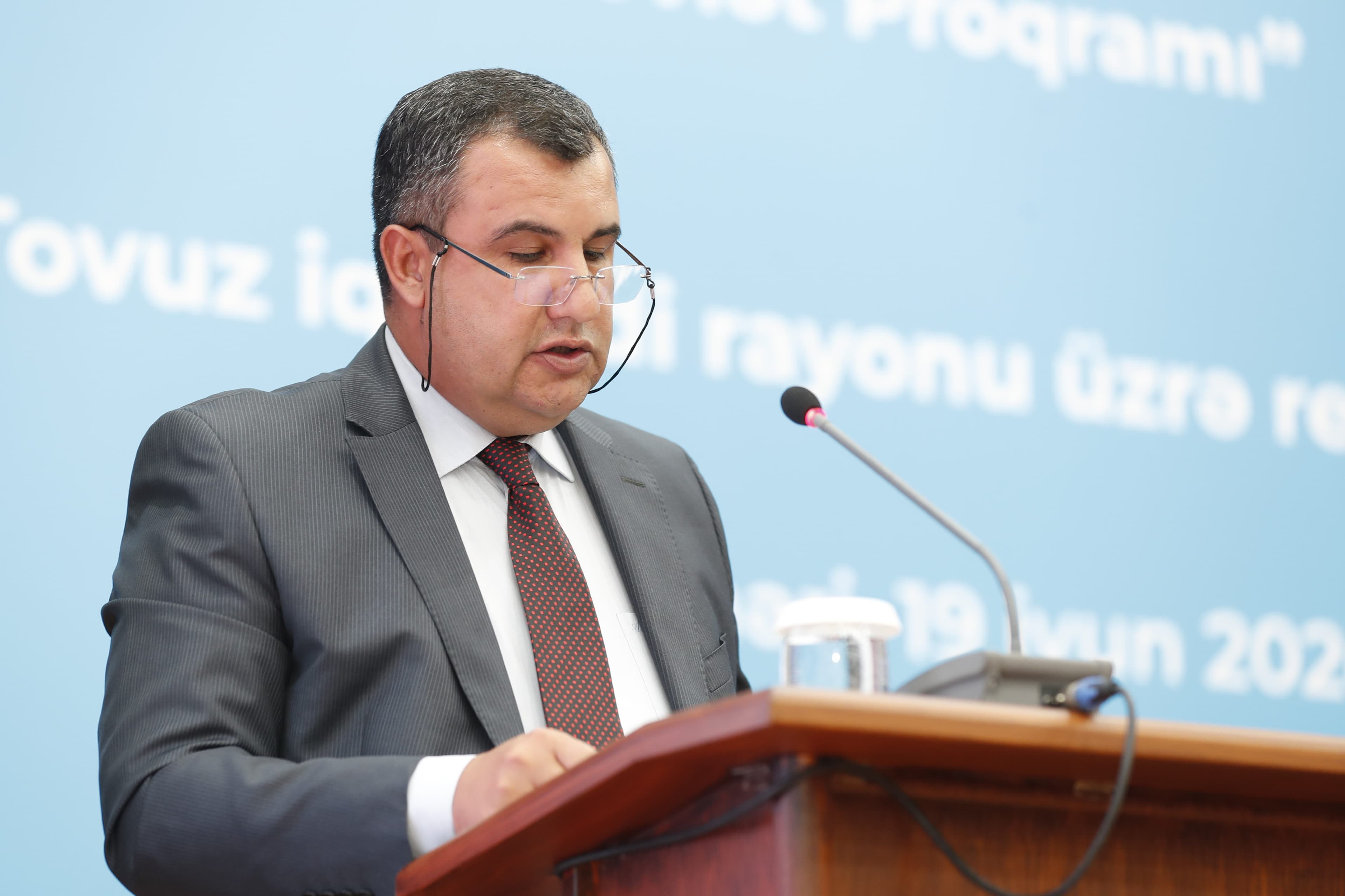 Şəmkirdə aqrar sahədə yeni Dövlət Proqramının müzakirəsi ilə bağlı regional müşavirə keçirilib — 21