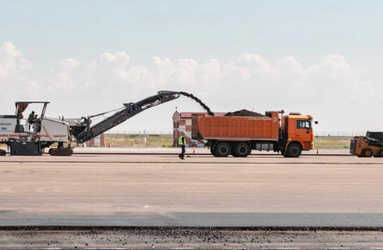 Aktau hava limanı iri təyyarələrin qəbuluna hazırlaşır