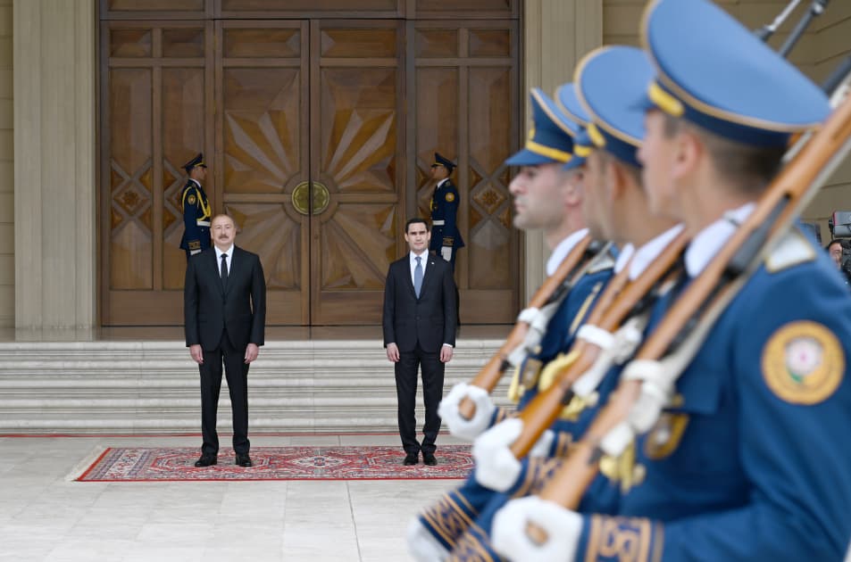 Prezident İlham Əliyevin Türkmənistan Prezidenti ilə təkbətək görüşü olub — 6