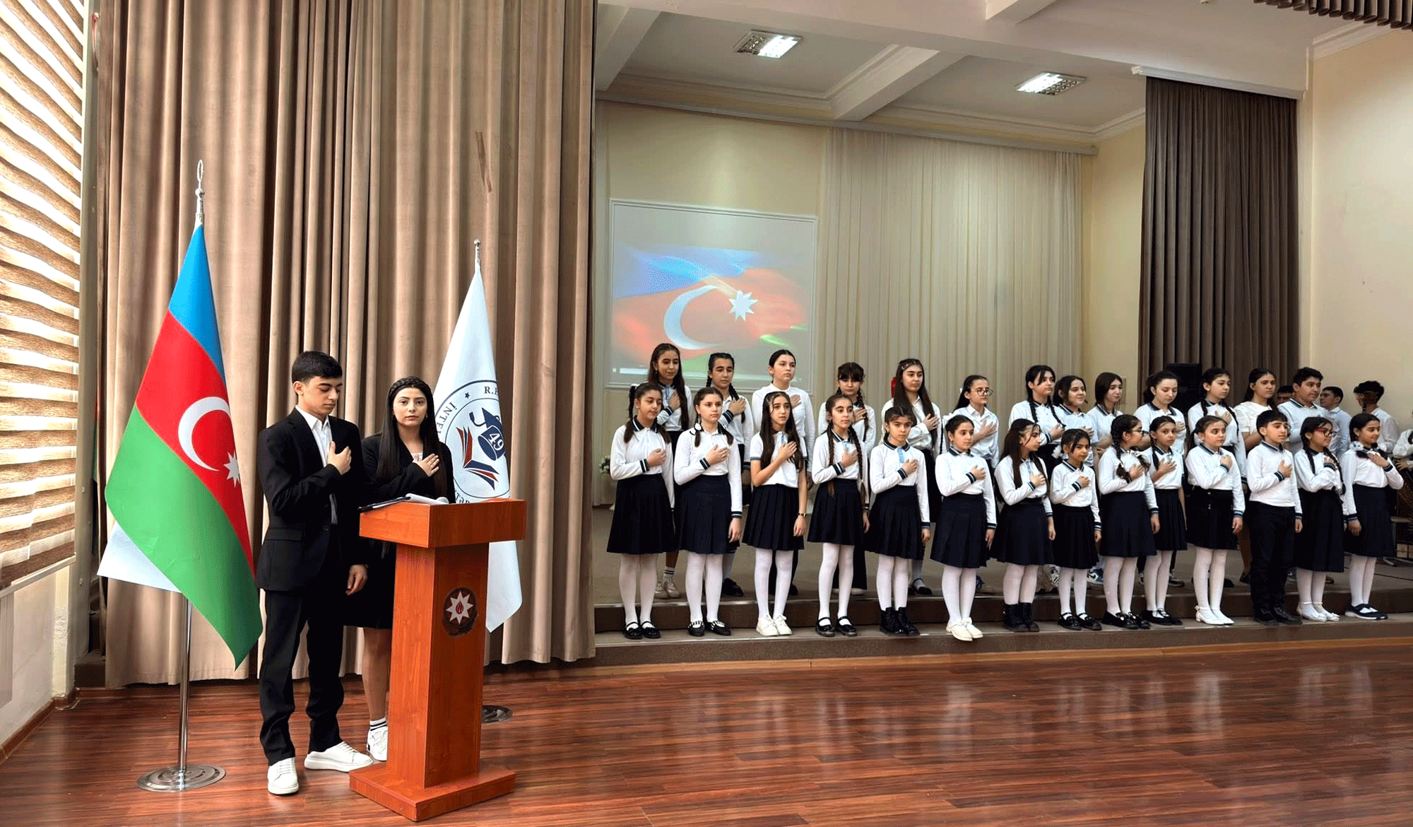 Paytaxt Təhsilində Rekord Göstəricilər — 12