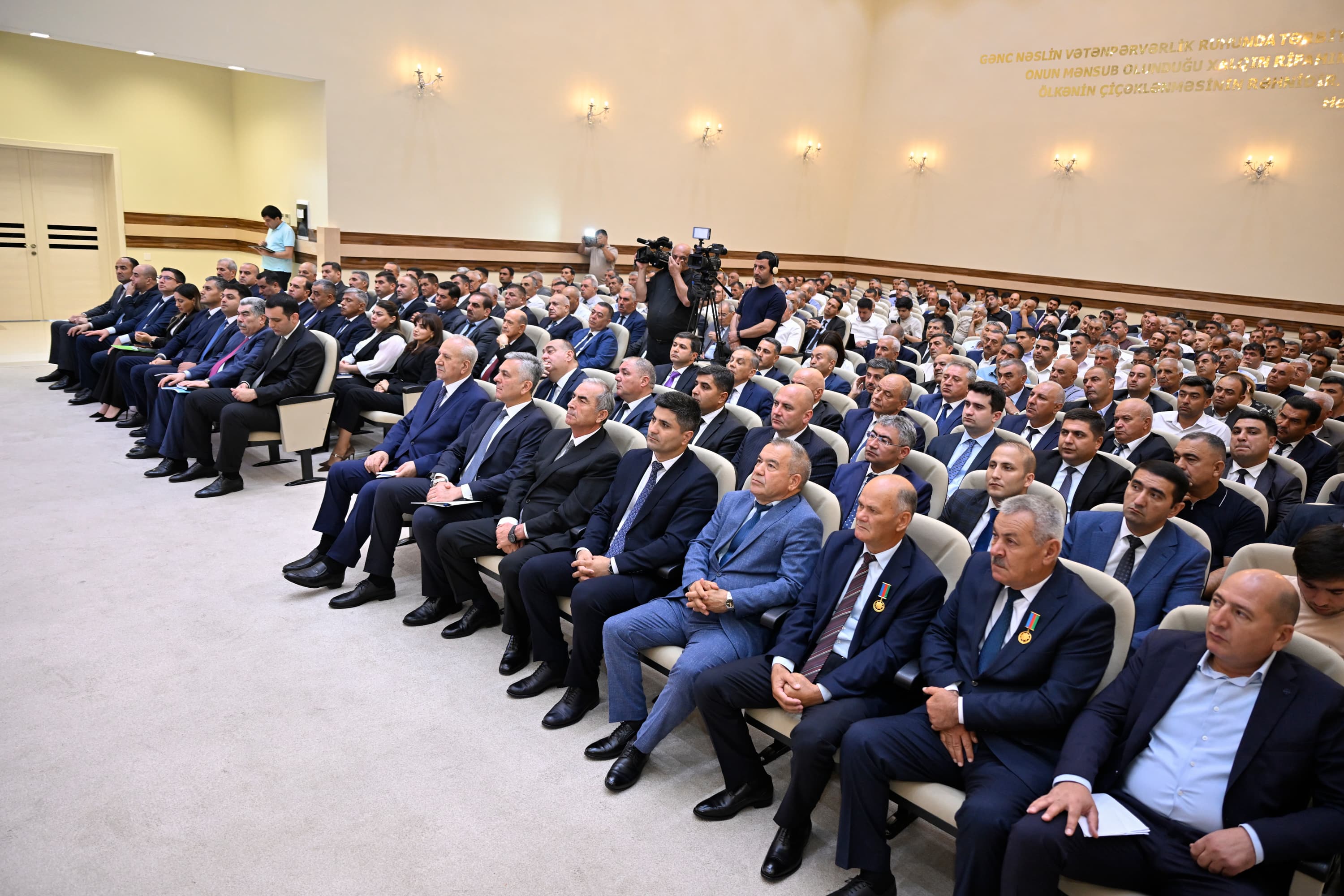 Biləsuvarda aqrar sahədə yeni Dövlət Proqramının müzakirəsi ilə bağlı regional müşavirə keçirilib — 7
