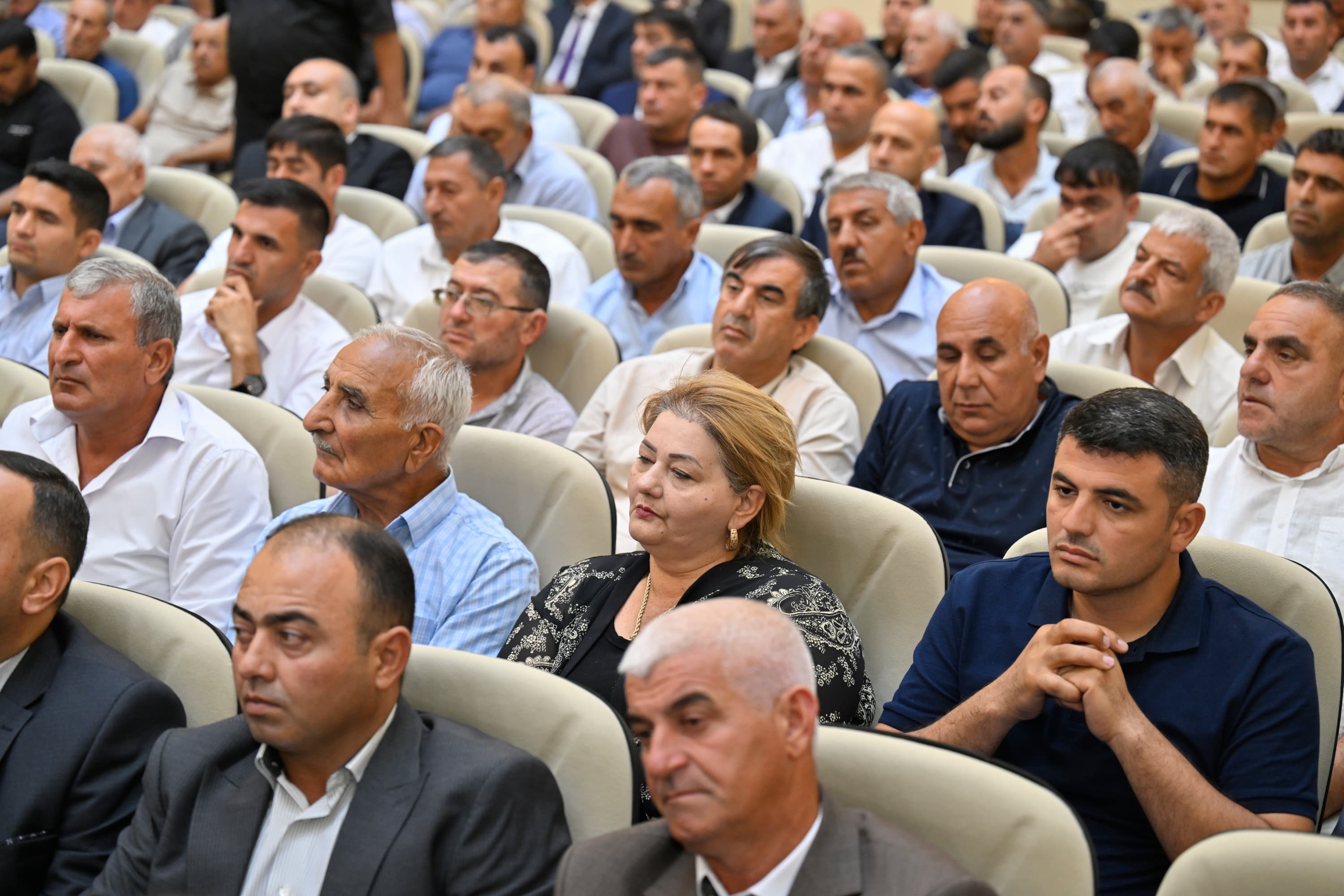 Biləsuvarda aqrar sahədə yeni Dövlət Proqramının müzakirəsi ilə bağlı regional müşavirə keçirilib — 9