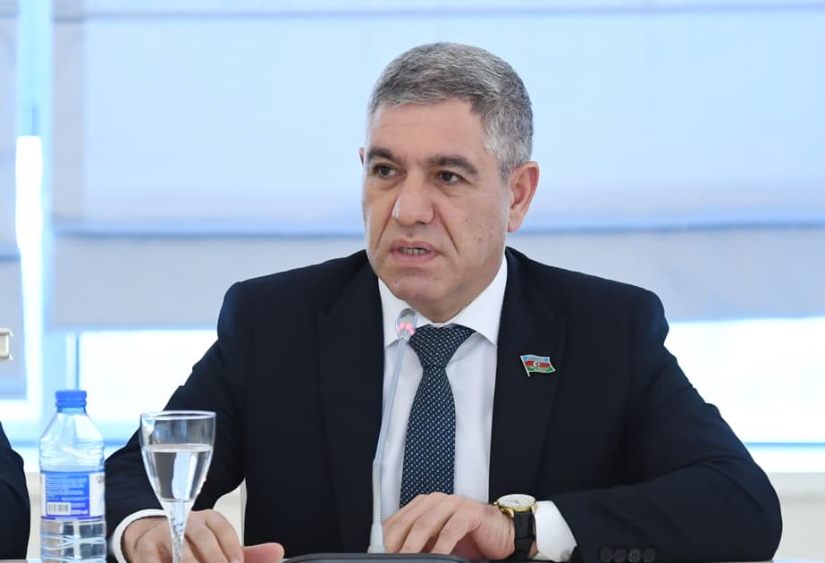 Azərbaycanın qeyri-neft ixracı kəskin artıb – Vüqar Bayramov