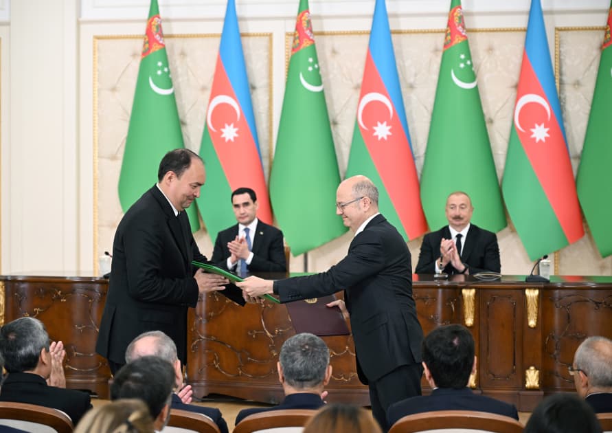 Azərbaycan və Türkmənistan arasında bir sıra mühüm sənədlər imzalanıb — 5