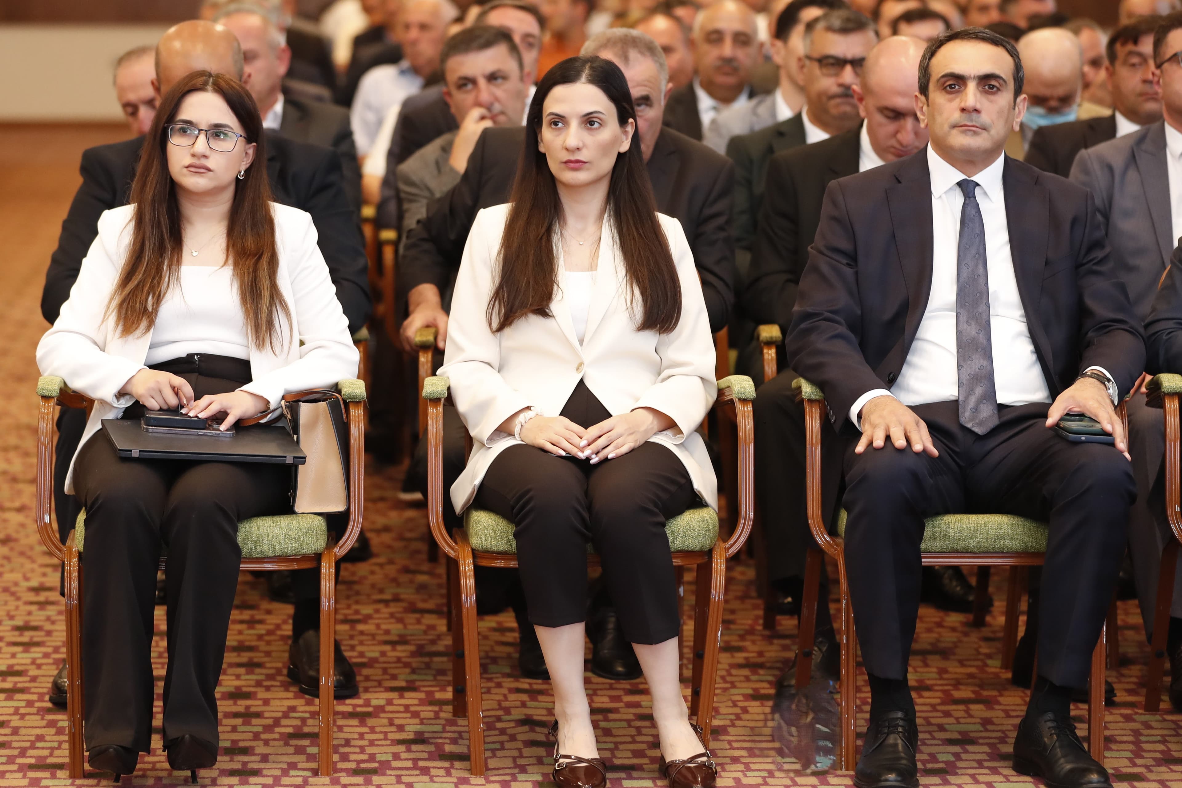 Qaxda aqrar sahədə yeni Dövlət Proqramının müzakirəsi ilə bağlı regional müşavirə keçirilib — 20