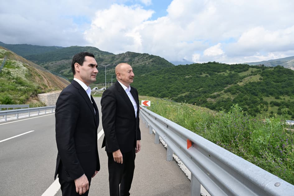 Azərbaycan–Türkmənistan münasibətləri: strateji tərəfdaşlığın yeni mərhələsi və regional inteqrasiyanın dərinləşməsi — 23