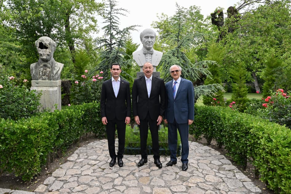 Azərbaycan–Türkmənistan münasibətləri: strateji tərəfdaşlığın yeni mərhələsi və regional inteqrasiyanın dərinləşməsi — 40