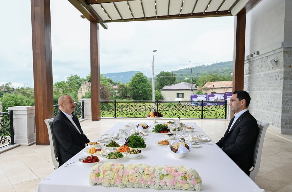 Azərbaycan–Türkmənistan münasibətləri: strateji tərəfdaşlığın yeni mərhələsi və regional inteqrasiyanın dərinləşməsi — 44