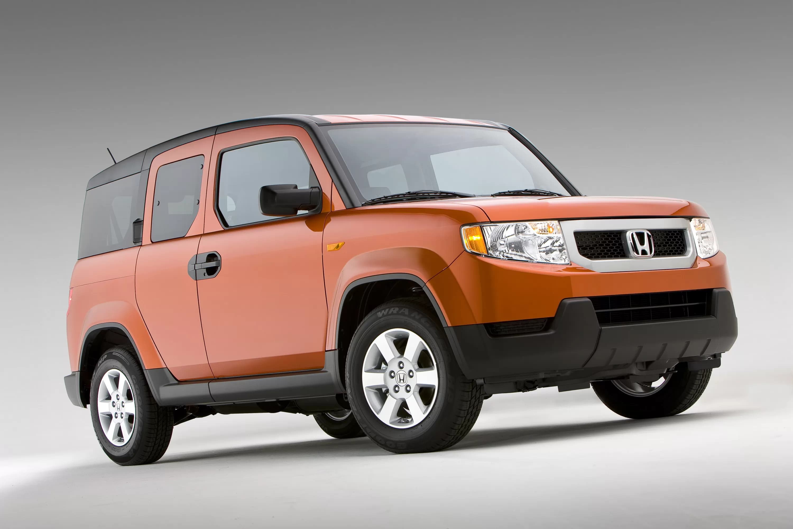Honda Element krossoverini yenidən istehsala qaytara bilər