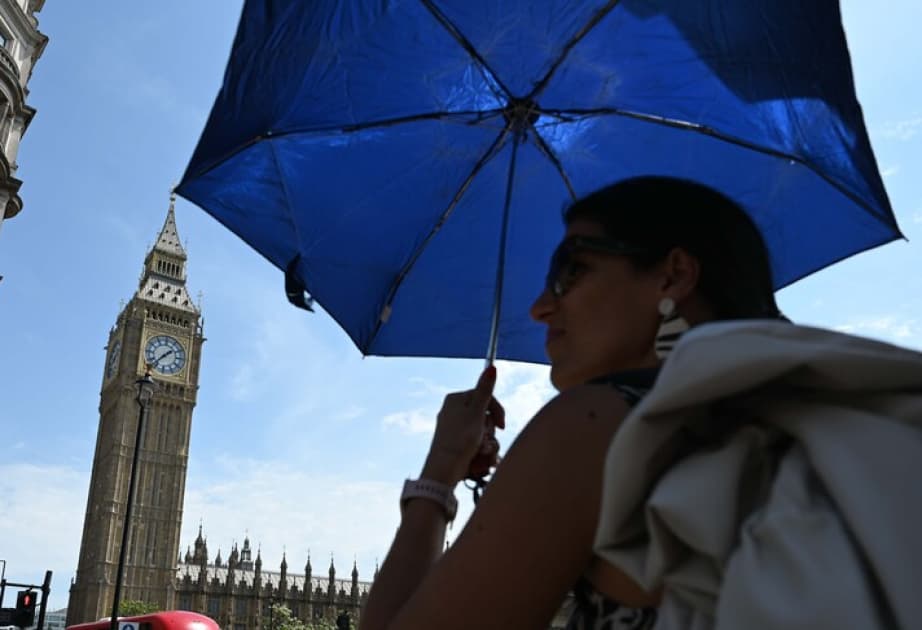 Britaniyada isti hava ilə bağlı xəbərdarlığın müddəti uzadılıb