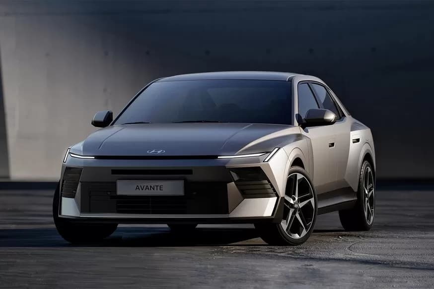 Yeni nəsil Hyundai Elantra tamamilə fərqli dizaynla təqdim olunub