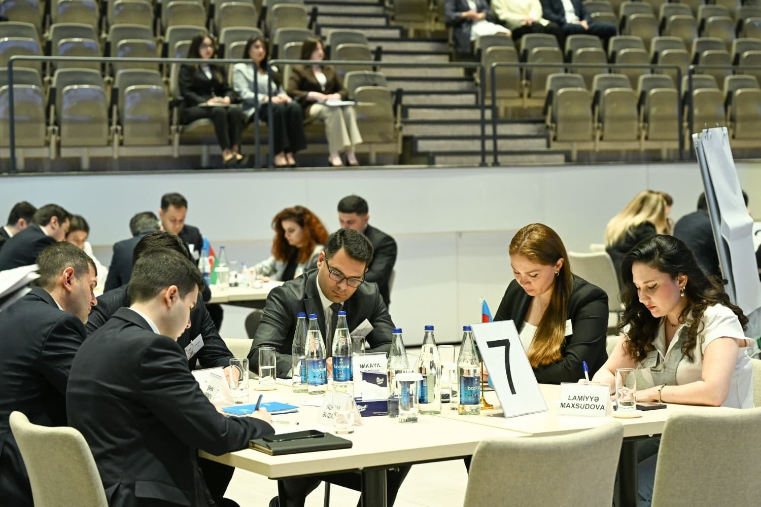 “Uğur yolu” karyera inkişaf proqramının final mərhələsi keçirilib — 14