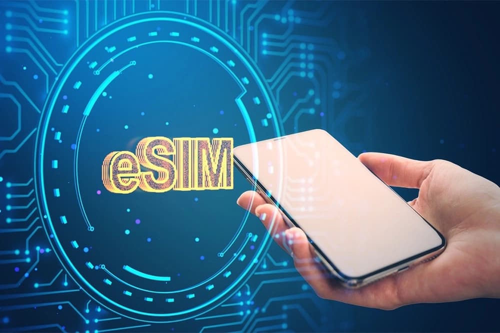 Bir telefonda bir neçə nömrə: eSIM-in təqdim etdiyi imkanlar