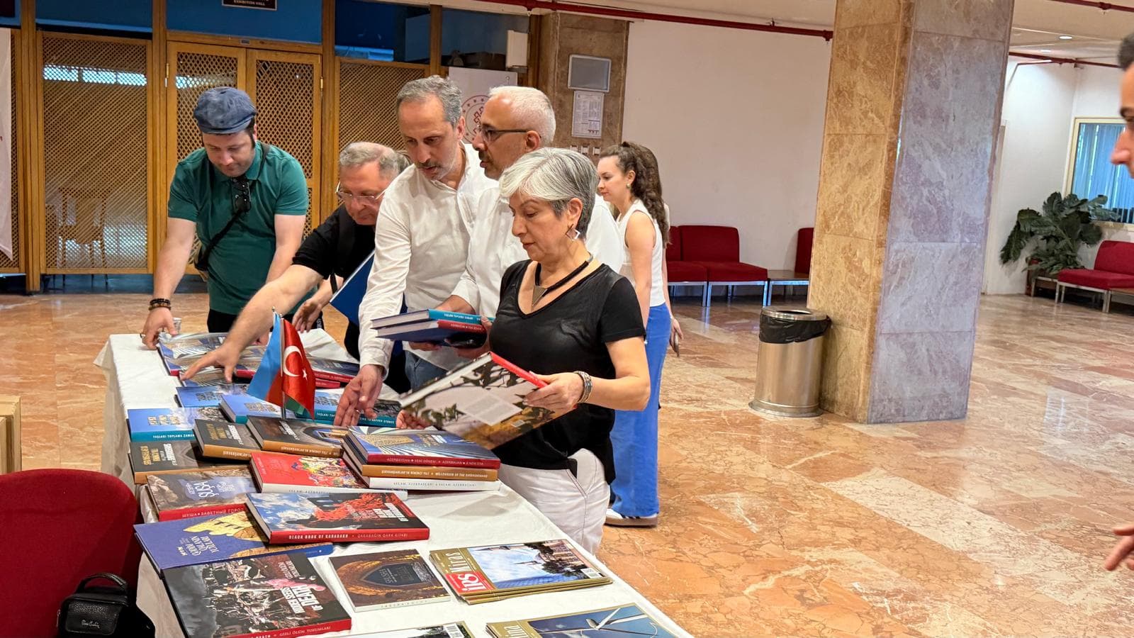 "PAŞA Həyat Sığorta"nın dəstəyi ilə Ankara şəhərində növbəti kitab təqdimatı keçirilib — 5