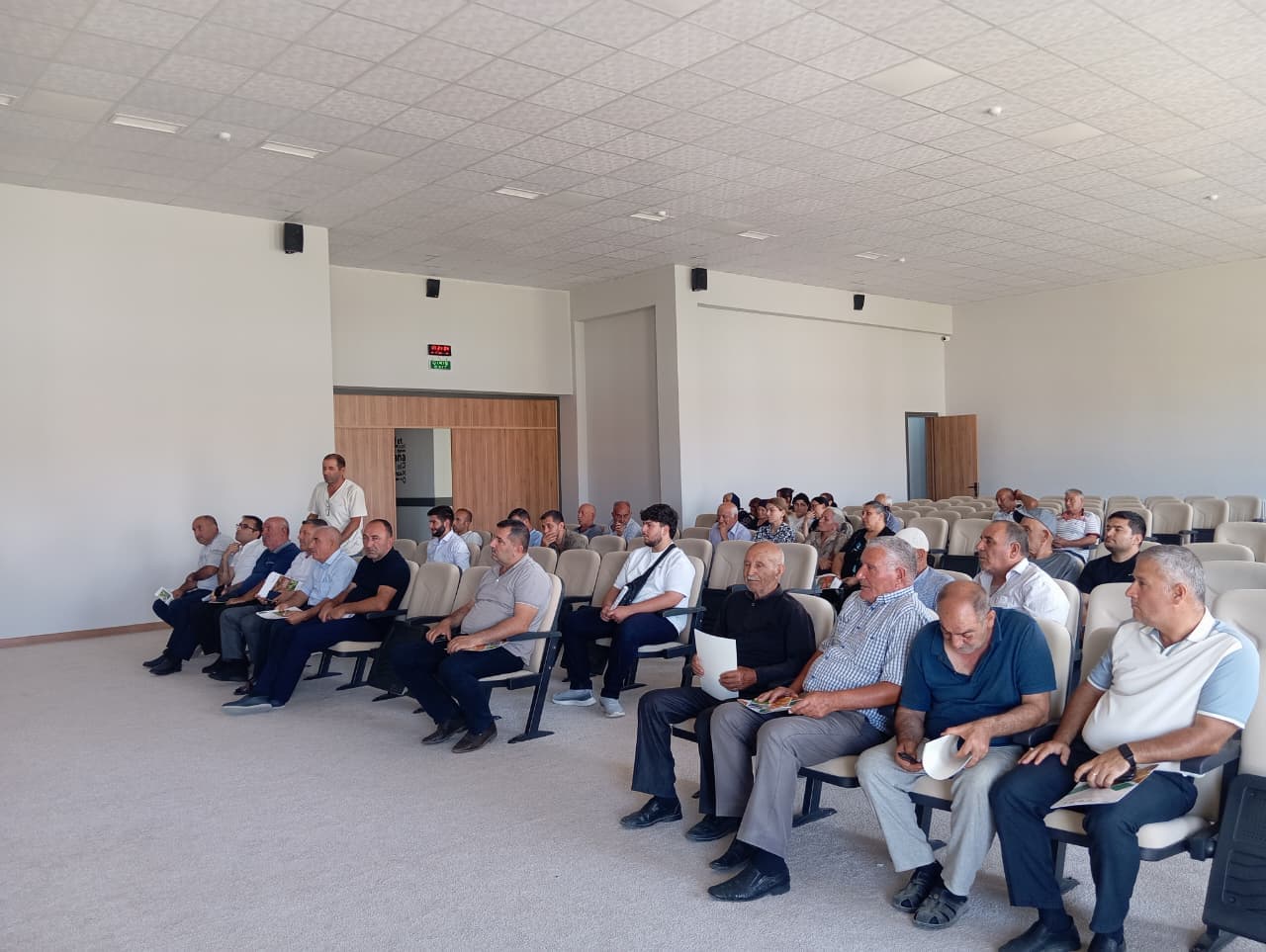 Cəbrayılın Horovlu Kəndində Sakinlər üçün Aqrar Təlimlərə Start Verilib — 3