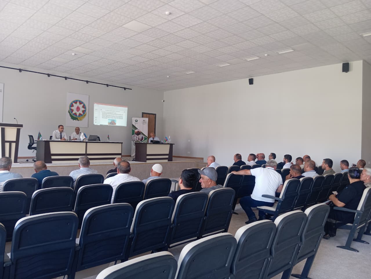 Cəbrayılın Horovlu Kəndində Sakinlər üçün Aqrar Təlimlərə Start Verilib — 5