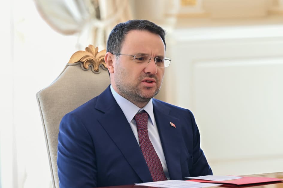 Prezident İlham Əliyev Türkiyənin ədliyyə nazirini qəbul edib — 2