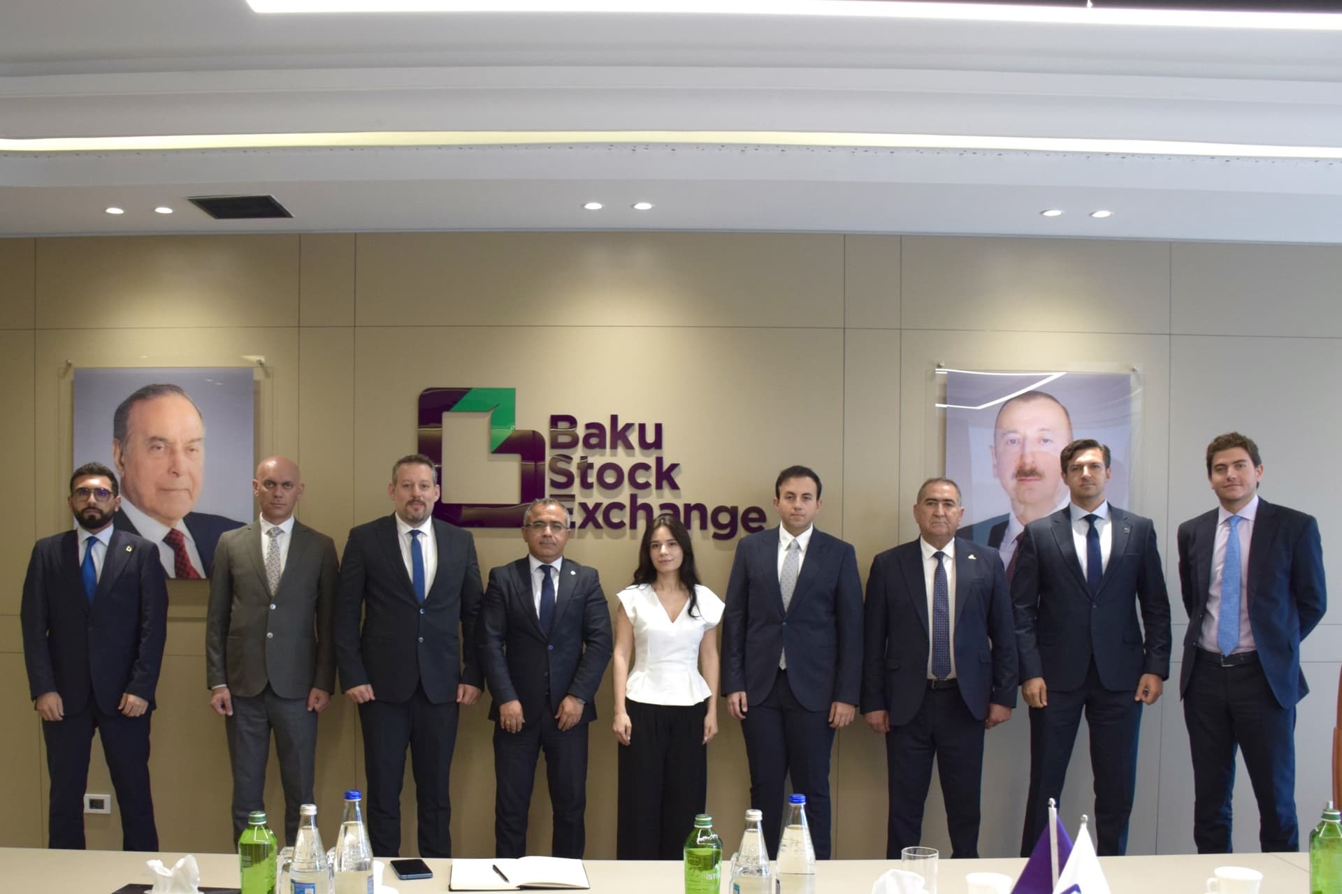 Bakı Fond Birjası Global Menkul Değerler və NP Petrol nümayəndə heyətini qəbul edib — 2