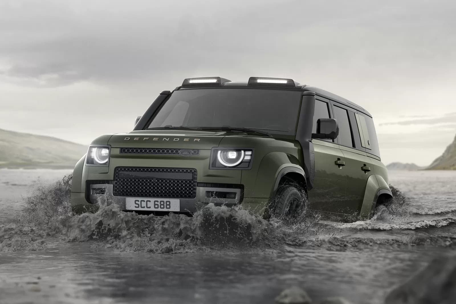 Land Rover Defender yenilənmiş mühərrik çeşidi ilə təqdim olunub