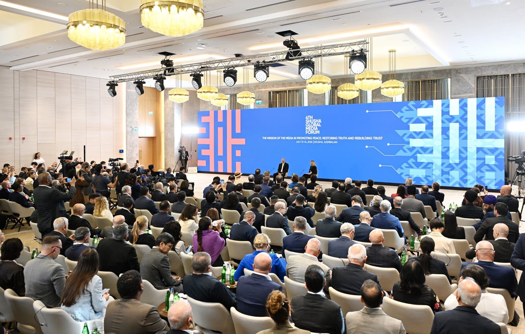 Prezident İlham Əliyev IV Şuşa Qlobal Media Forumunun açılışında iştirak edib — 20