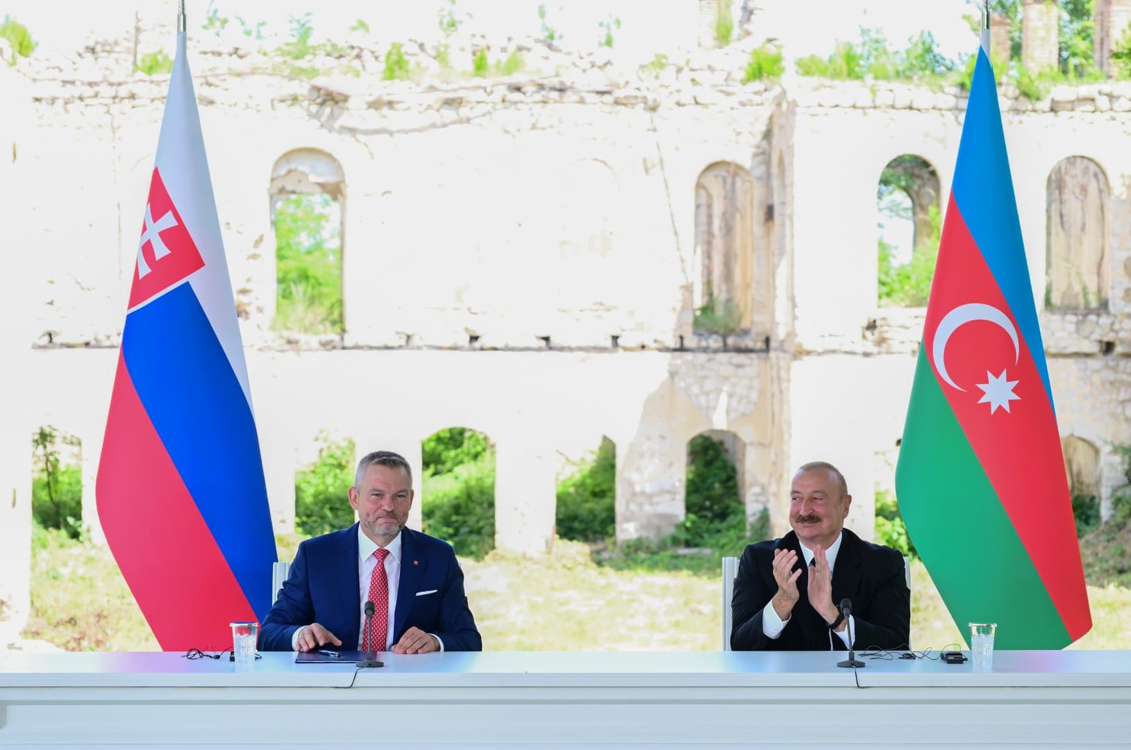 Prezident İlham Əliyev və Slovakiya Prezidenti Şuşada mətbuata bəyanatlarla çıxış ediblər — 3