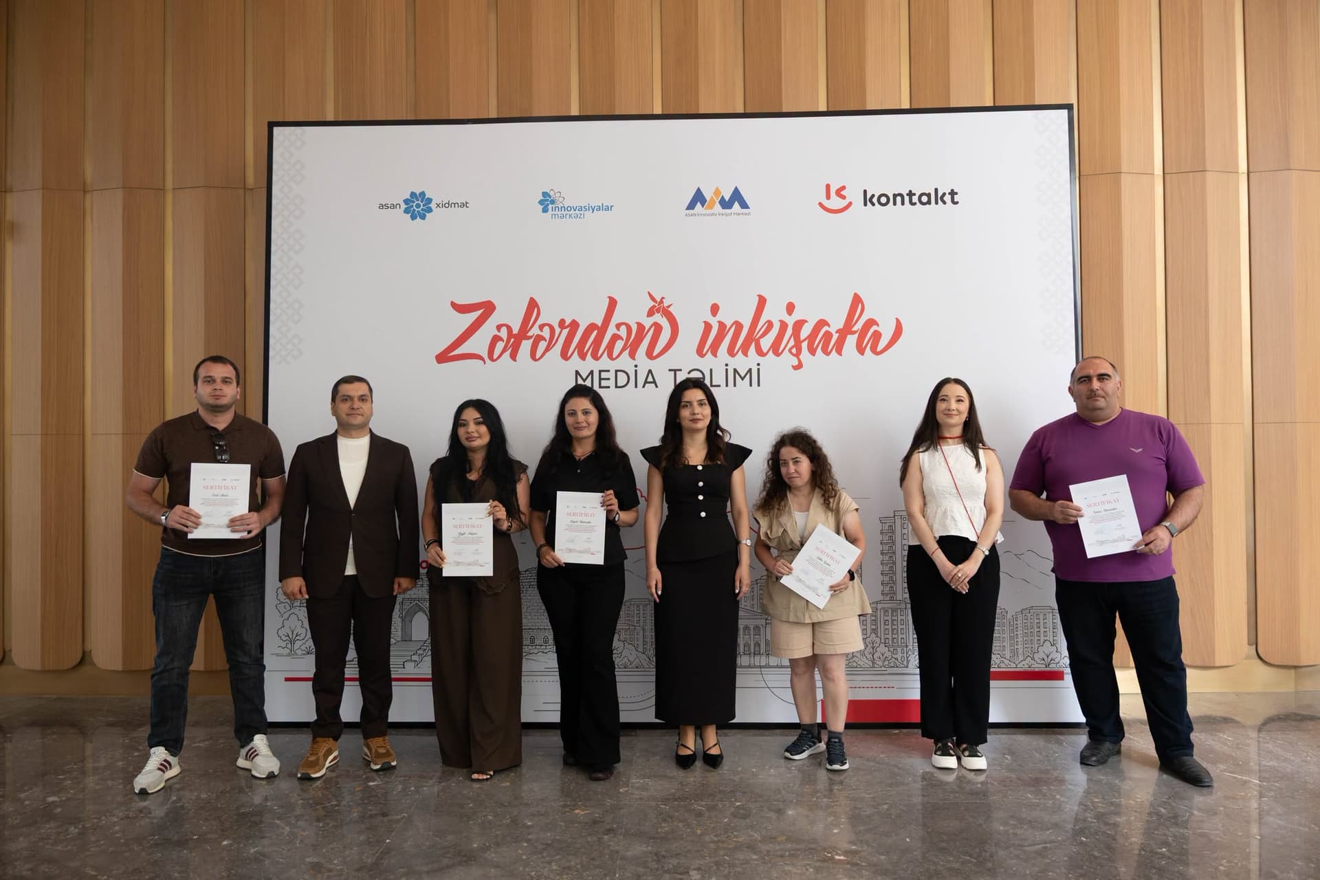 ASAN İnnovativ İnkişaf Mərkəzi Şuşada jurnalistlər üçün təlim reallaşdırıb — 19