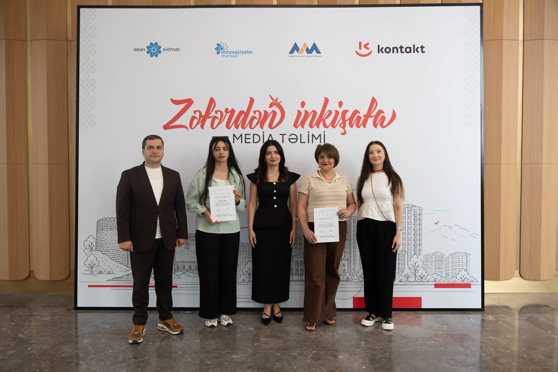 ASAN İnnovativ İnkişaf Mərkəzi Şuşada jurnalistlər üçün təlim reallaşdırıb — 24