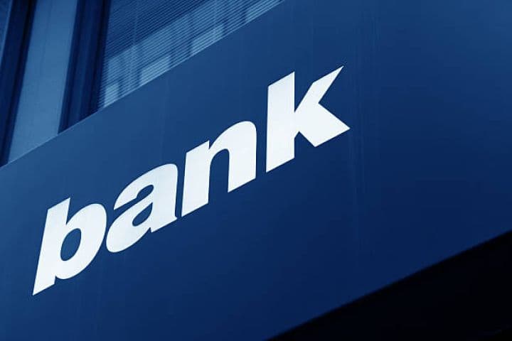 2026-cı ildə Azərbaycanda bank seçərkən nələrə diqqət etmək lazımdır?