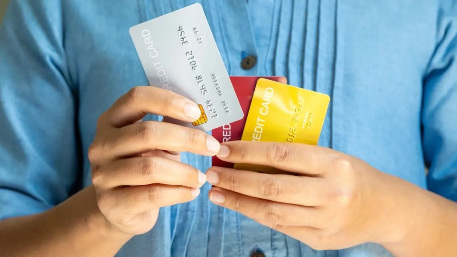 Kart bazarında bonus və keşbek rəqabəti güclənir