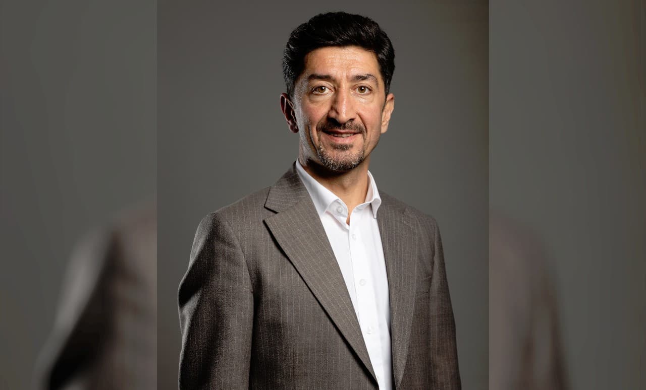 Azad Qəhrəmanov: “Satış rahatlıq sahəsi deyil”-MÜSAHİBƏ
