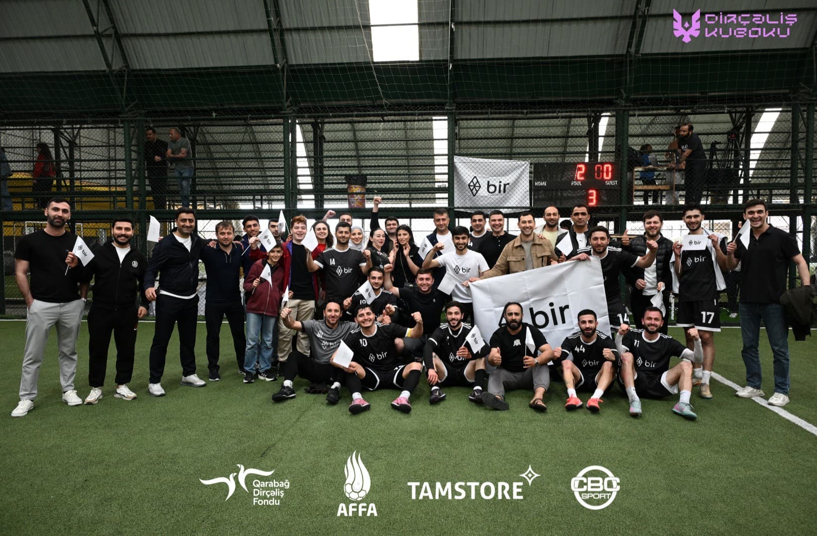 “Dirçəliş Kuboku” xeyriyyə futbol turnirinin yarımfinal oyunları keçirilib