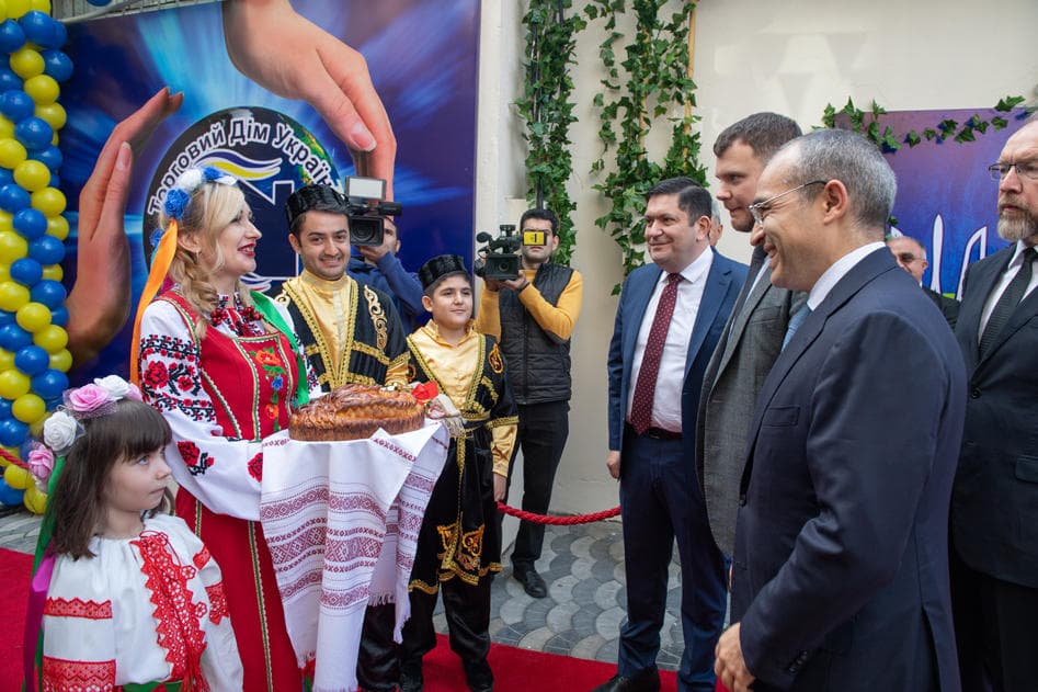 Bakıda Ukrayna Ticarət Evi açılıb