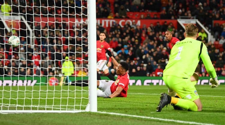 Mançester klubları İngiltərə Liqa kubokunun yarımfinalına yüksəliblər