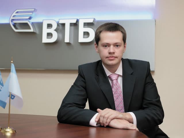 Yevgeniy Kirin: "Restrukturizasiyası zamanı bank müştərilərə 19,9 mln manat ödəyib "