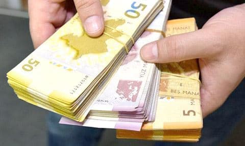 Azərbaycanda adambaşına 90 manat düşür