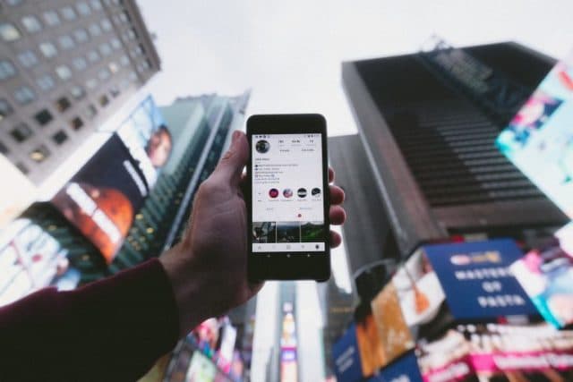 “Instagram” bu reklamlarla mübarizəni sərtləşdirəcək