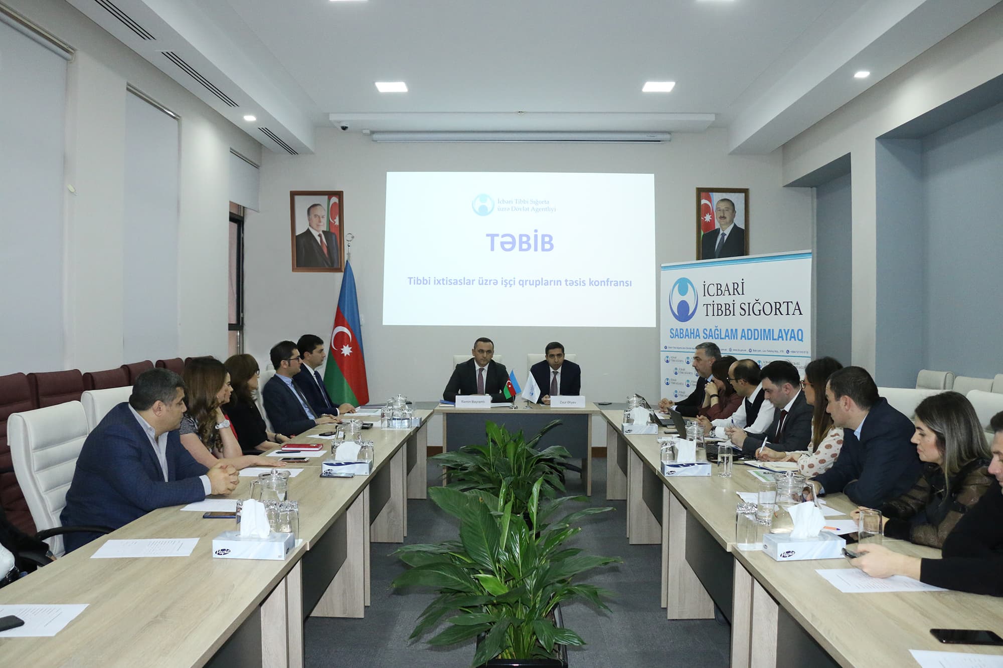 TƏBİB-in tibbi ixtisaslar üzrə işçi qruplarının həkim-koordinatorları ilə iclası keçirilib